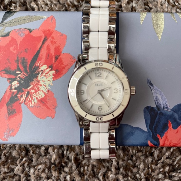 Relic Watch - Picture 2 of 4